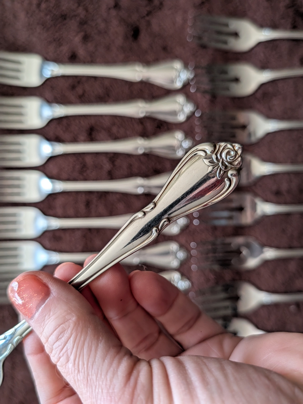 Vintage Arbor Rose True Rose 1881 Rogers Stainless Oneida Ltd. 40 Pcs Srvc for 8